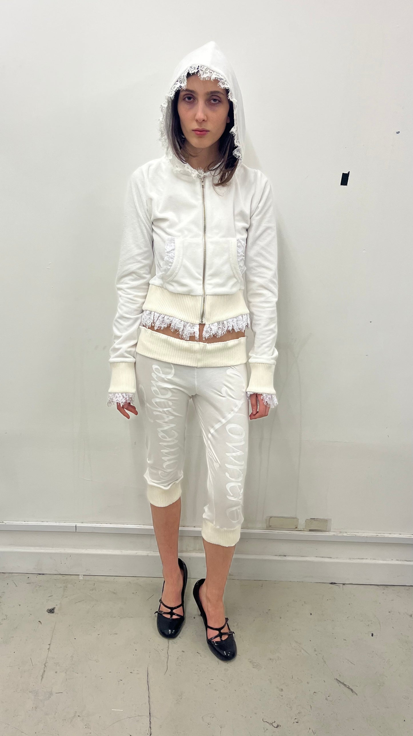 Nowhere zip up hoodie - White